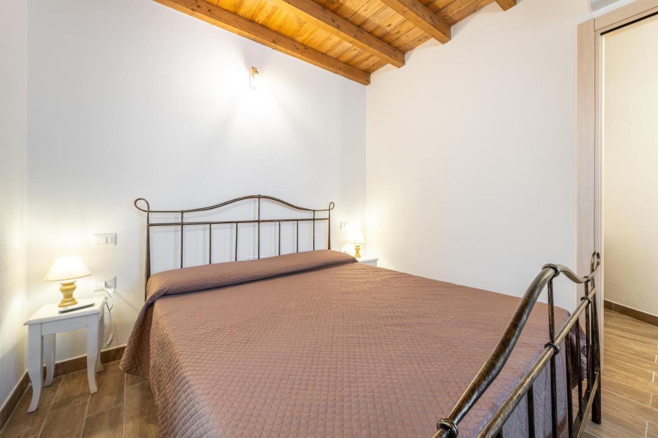 Casa Giovanna San Giovanni Suergiu Exterior photo